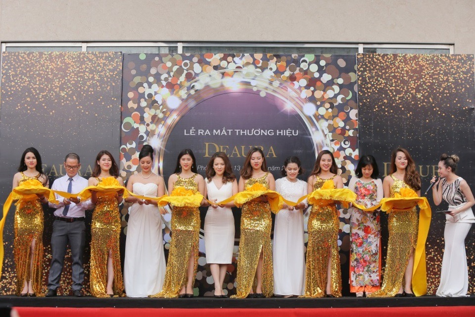 Mỹ phẩm Deaura – mang xu hướng làm đẹp thế giới cho phụ nữ Việt - 3 Deaura mở rộng quy mô hoạt động tại thị trường Việt Nam