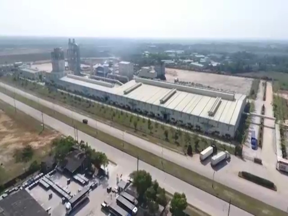 Quảng Trị: Thưởng Tết Nguyên đán cao nhất 72 triệu đồng, thấp nhất là 200 nghìn đồng - 1 Khu Công nghiệp Quán Ngang là nơi tập trung rất đông lao động tại Quảng Trị