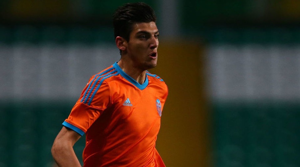 Real Madrid đau đớn mất tân binh vào tay CLB hạng Nhất Anh - 1 Rafa Mir cập bến Wolves thay vì Real Madrid