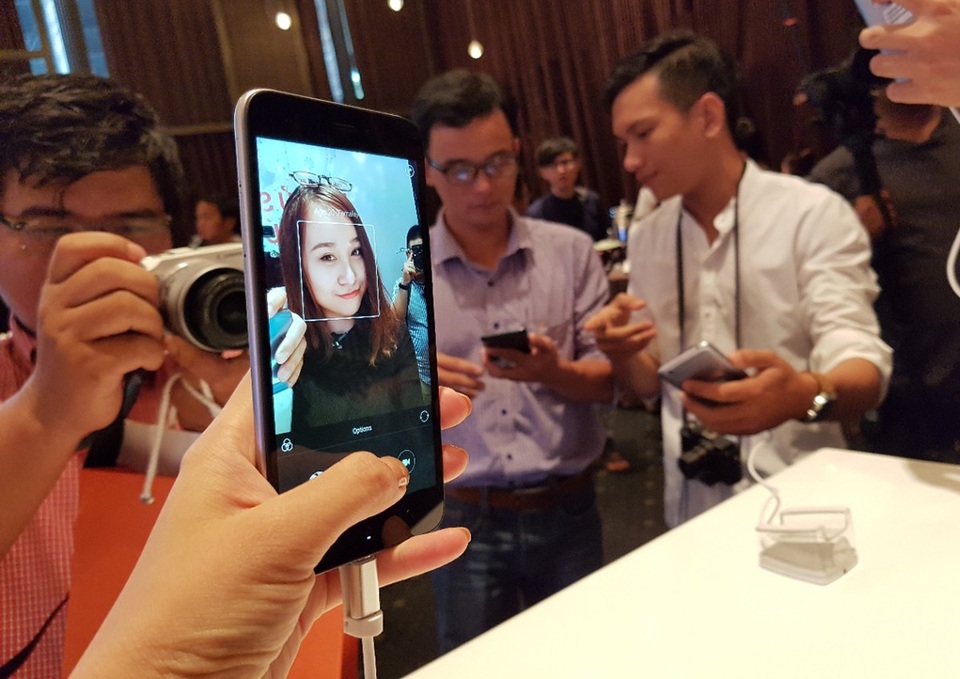 Xiaomi tung smartphone sở hữu cấu hình "khủng" với giá chỉ 1,79 triệu đồng - 2 Redmi 5A