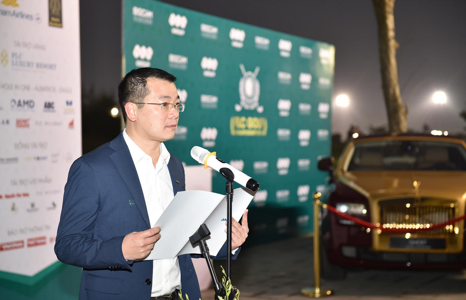 FLC Golf Championship 2018 chính thức khai mạc với kỷ lục về tổng giá trị giải thưởng - 2 Ông Trần Quang Huy- Tổng giám đốc Tập đoàn FLC, Trưởng ban tổ chức giải phát biểu khai mạc giải