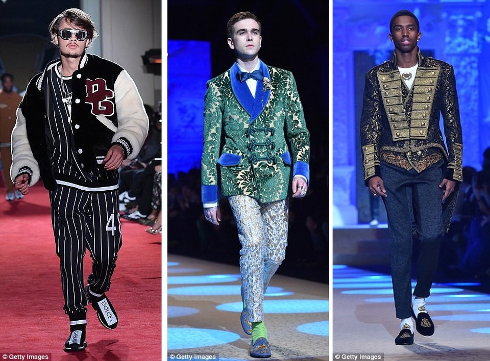 Khi con của loạt sao đình đám cùng làm người mẫu... - 1
Nhãn hiệu thời trang danh tiếng Dolce & Gabbana năm nay đã quyết định mời quý tử của những ngôi sao nổi tiếng Hollywood làm người mẫu trình diễn giới thiệu bộ sưu tập mới của họ tại tuần lễ thời trang Milan, Ý, ngày 15/1. Trong ảnh từ trái sang phải là: Brandon Thomas Lee, Gabriel Day Lewis và Christian Combs.