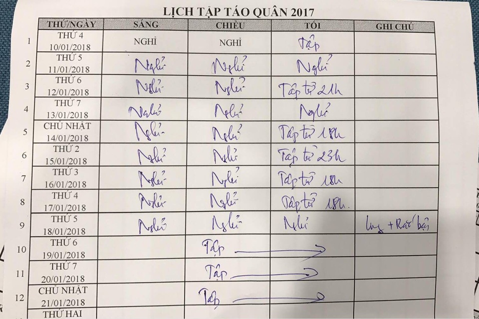 Nghệ sĩ Minh Vượng, Minh Hằng bất ngờ trở lại với Táo Quân 2018 - 1
Lịch tập dày đặc của Táo Quân 2018 được ca sĩ Minh Quân chia sẻ.