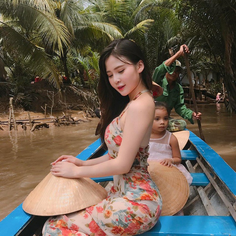 Hot girl Đà Nẵng xinh đẹp, giỏi cờ tướng thả dáng bên bờ biển - 10 Hot girl Đà Nẵng xinh đẹp, giỏi cờ tướng thả dáng bên bờ biển - 10