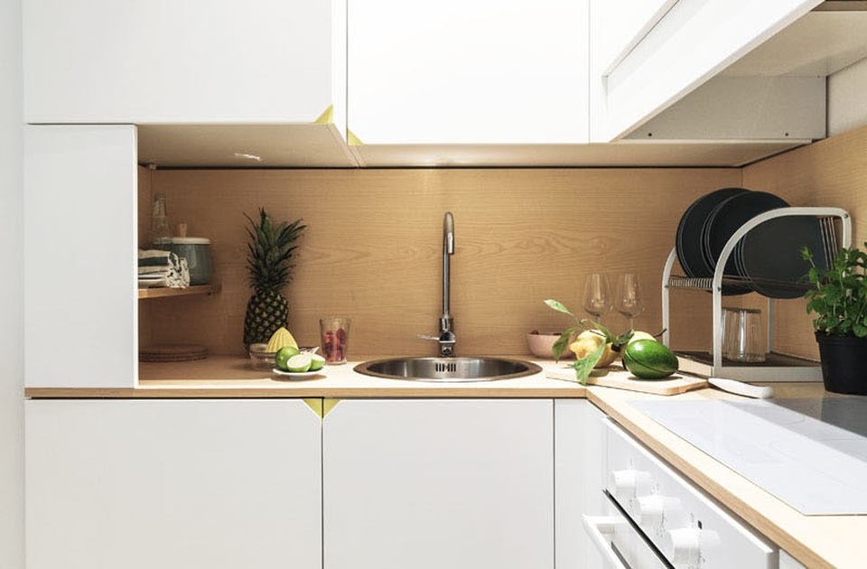 Căn hộ nhỏ có khả năng “biến hình” nhờ bức tường di động đặc biệt - 6 Căn hộ nhỏ có khả năng “biến hình” nhờ bức tường di động đặc biệt - 6