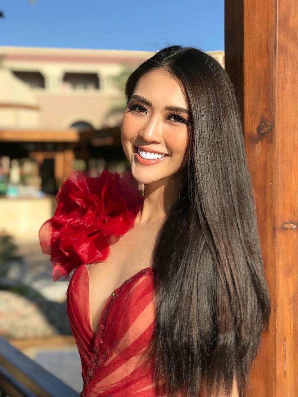 Tường Linh cho biết, những ngày qua cô chỉ có khoảng 4-5 tiếng đồng hồ để ngủ, thậm chí hôm qua chỉ chợp mắt được 3 tiếng.