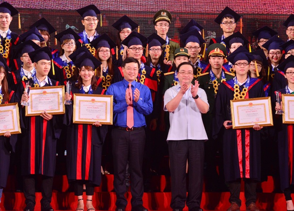 Hàng loạt chính sách quan trọng có hiệu lực từ tháng 1/2018 - 2 Nghị định về thu hút nhân tài có hiệu lực từ 20/1