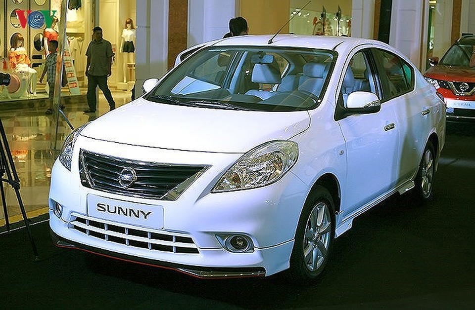 10 mẫu xe “ế” nhất thị trường Việt Nam tháng 12/2017 - 7
7. Nissan Sunny: Đứng thứ 7 trong danh sách với 10 xe được bán ra là Nissan Sunny.