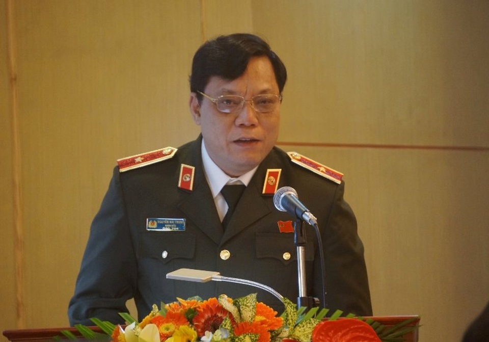thieu tuong nguyen hai trung thieu tuong nguyen hai trung