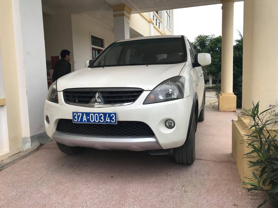 Quản lý thị trường bị tố lấy tiền thầy lang: Khởi tố, bắt tạm giam 2 cán bộ  - 6 Quản lý thị trường bị tố lấy tiền thầy lang: Khởi tố, bắt tạm giam 2 cán bộ  - 6