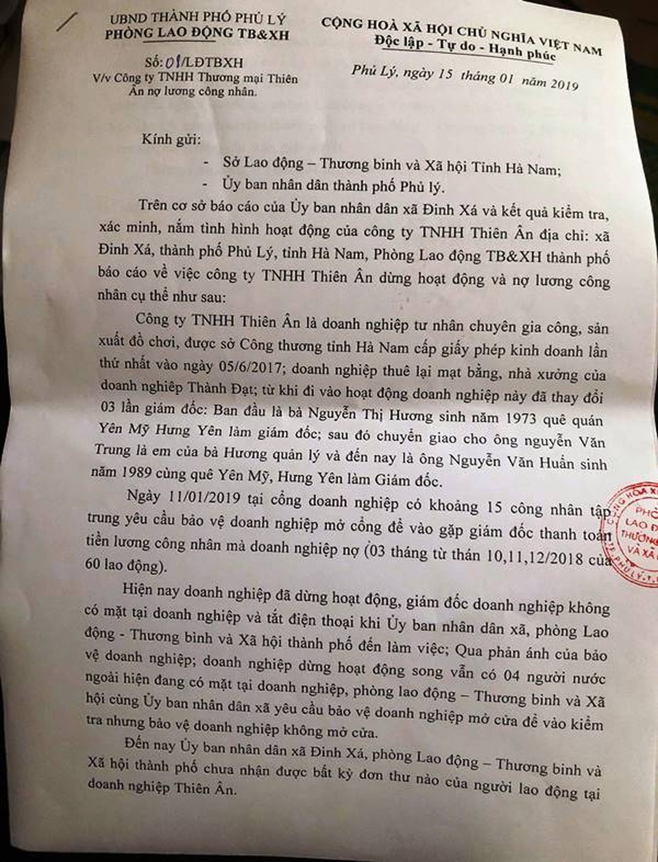 Vụ công nhân mất việc ở Hà Nam: Công ty không có công đoàn cơ sở - 2 Vụ công nhân mất việc ở Hà Nam: Công ty không có công đoàn cơ sở - 2