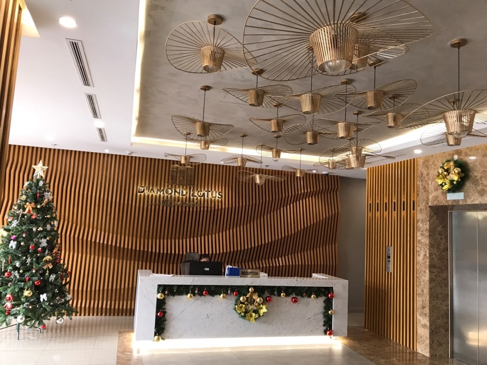 Cất nóc tháp C - Diamond Lotus Riverside - bức tường xanh khổng lồ giữa lòng Sài Gòn - 4 Cất nóc tháp C - Diamond Lotus Riverside - bức tường xanh khổng lồ giữa lòng Sài Gòn - 4