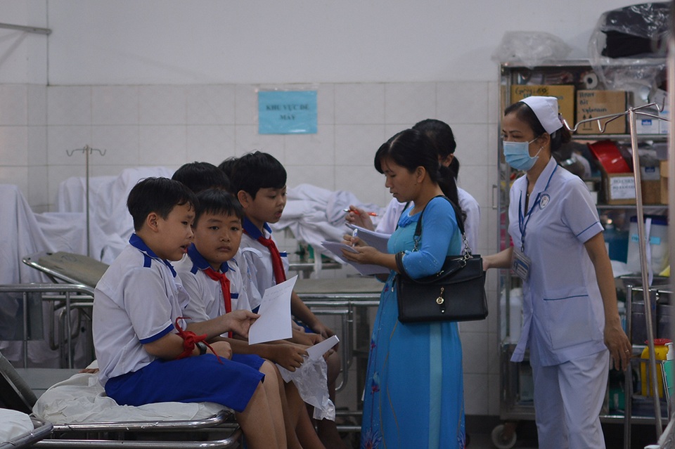 ngộ độc (1).JPG ngộ độc (1).JPG