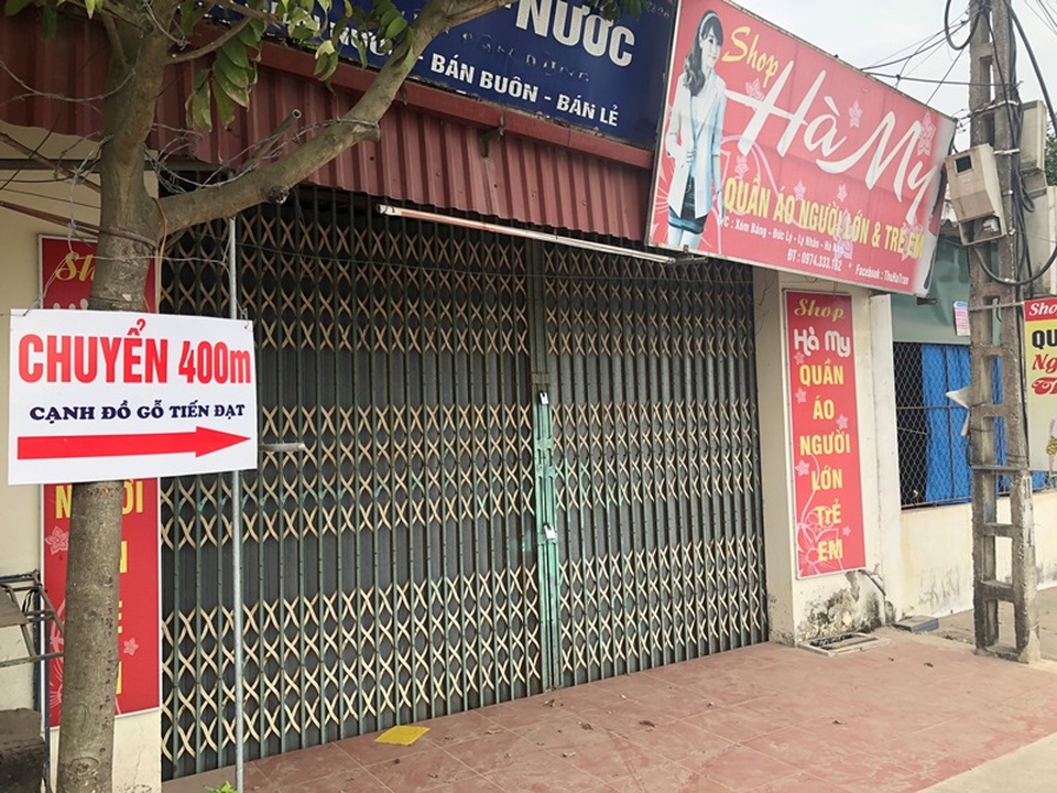 Cận cảnh ngôi nhà 5 tầng nghiêng như tháp nghiêng Pisa - 8 Cận cảnh ngôi nhà 5 tầng nghiêng như tháp nghiêng Pisa - 8