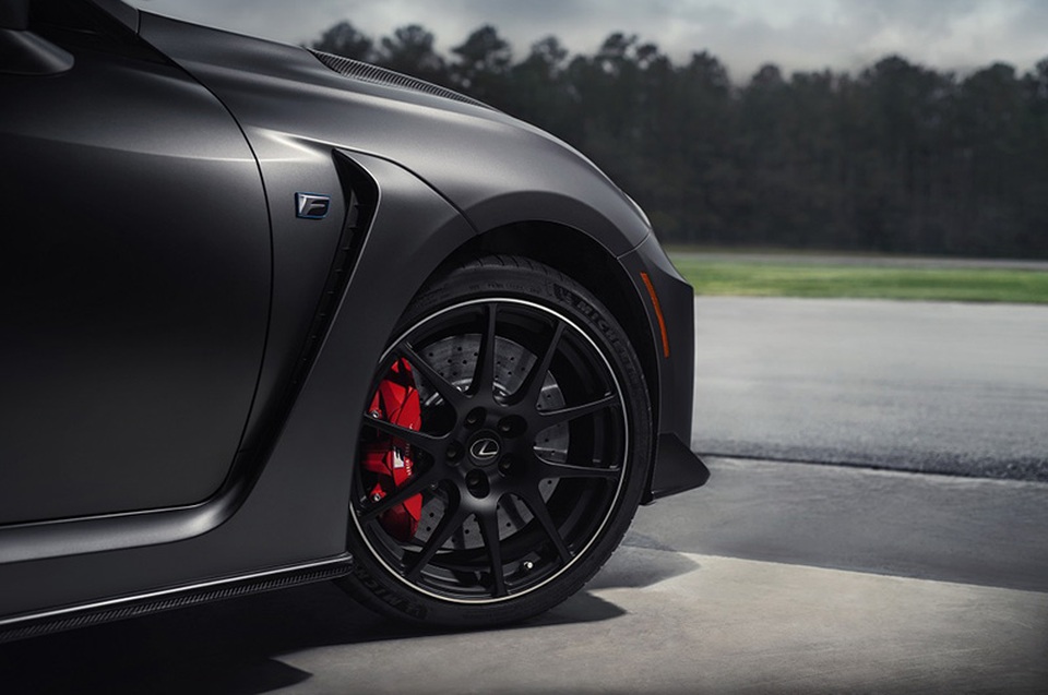 Ngoại thất RC F Track Edition - 6.jpg Lexus RC F Track Edition