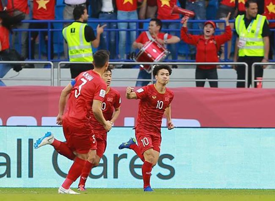 Thắng Jordan trên loạt luân lưu, đội tuyển Việt Nam vào tứ kết Asian Cup 2019 - 2 Thắng Jordan trên loạt luân lưu, đội tuyển Việt Nam vào tứ kết Asian Cup 2019 - 2