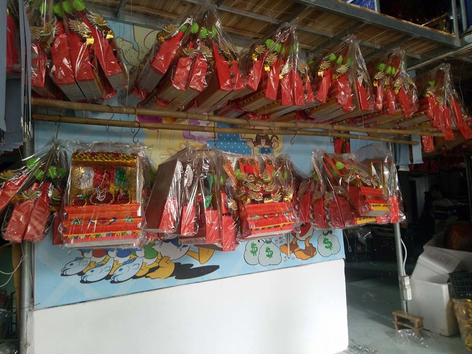 Làng nghề hoa giấy Mật Sơn chạy nước rút phục vụ Tết ông Công, ông Táo - 4 Làng nghề hoa giấy Mật Sơn chạy nước rút phục vụ Tết ông Công, ông Táo - 4