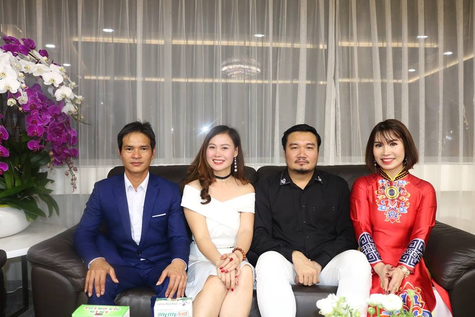 CEO DIO Nguyen Trung Hung cung doanh nhan MyMy Nguyen - áo đỏ.jpeg