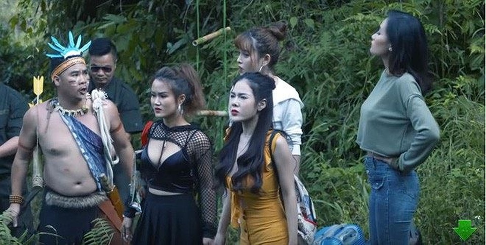 Ban nhieu vo 3.jpg Ban nhieu vo 3.jpg