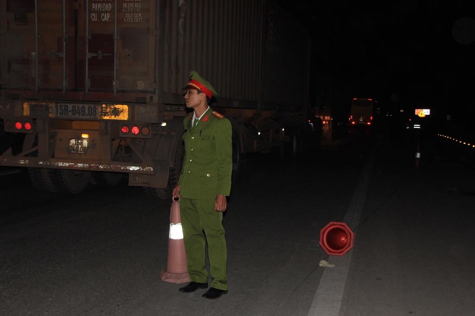 hien truong 8.jpg hien truong 8.jpg
