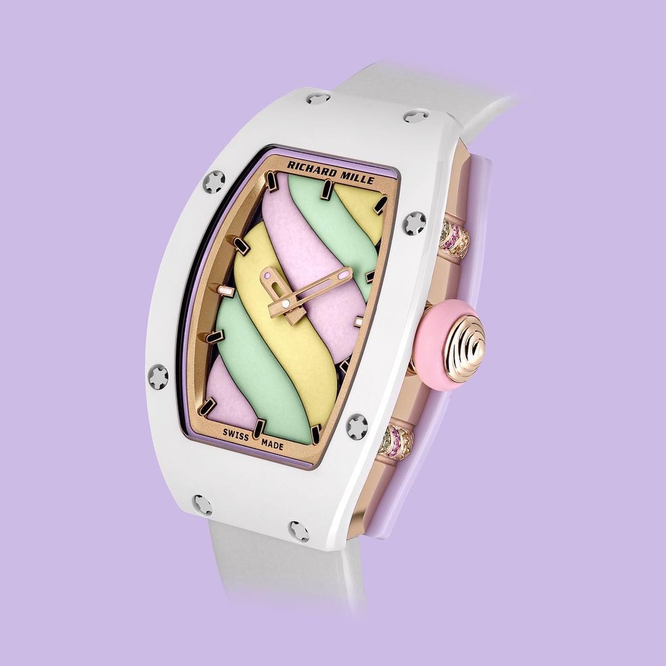 Richard Mille tại SIHH cuối cùng – Bộ sưu tập nổi loạn với những gam màu ấn tượng - 3 Richard Mille tại SIHH cuối cùng – Bộ sưu tập nổi loạn với những gam màu ấn tượng - 3