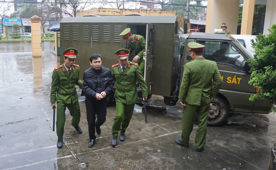 tran van son.jpg tran van son.jpg