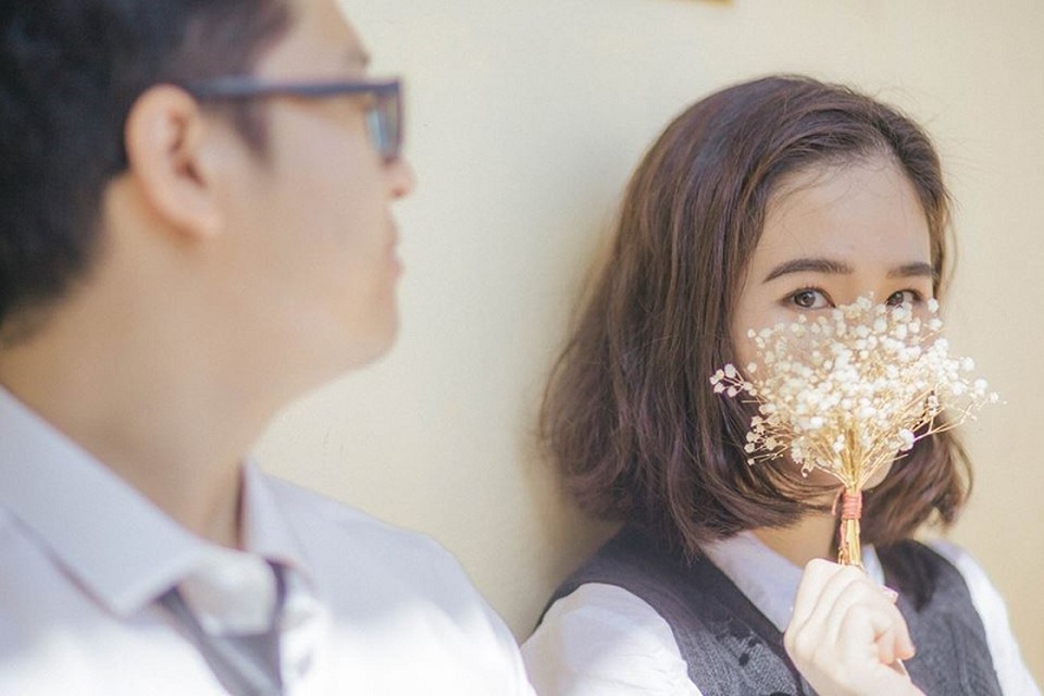 Bộ ảnh cưới “ghế đá sân trường” của cặp đôi từng... ghét nhau - 6 Bộ ảnh cưới “ghế đá sân trường” của cặp đôi từng... ghét nhau - 6