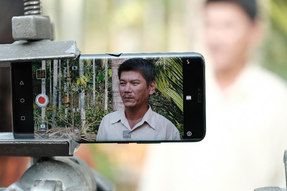Phim tết của Victor Vũ gây xúc động với thông điệp ý nghĩa - 2 Phim tết của Victor Vũ gây xúc động với thông điệp ý nghĩa - 2