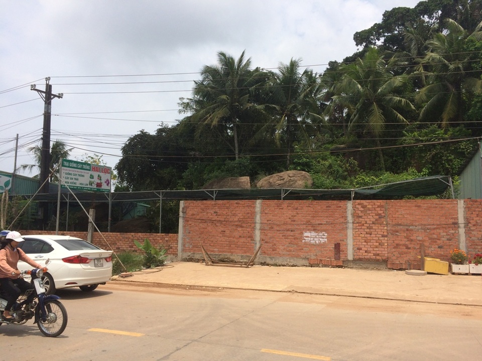Chủ tịch tỉnh Kiên Giang chỉ đạo làm rõ nghi án “xẻo” gần 17.000m2 đất chùa ở Phú Quốc - 3 Chủ tịch tỉnh Kiên Giang chỉ đạo làm rõ nghi án “xẻo” gần 17.000m2 đất chùa ở Phú Quốc - 3