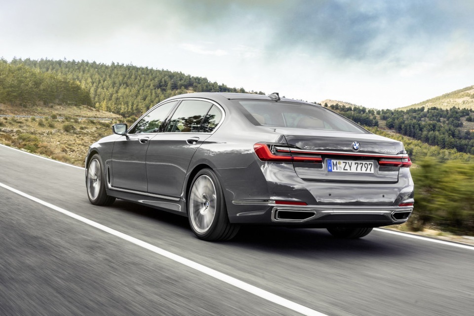 BMW 7-Series có những thay đổi gì đáng chú ý? - 9 BMW 7-Series có những thay đổi gì đáng chú ý? - 9