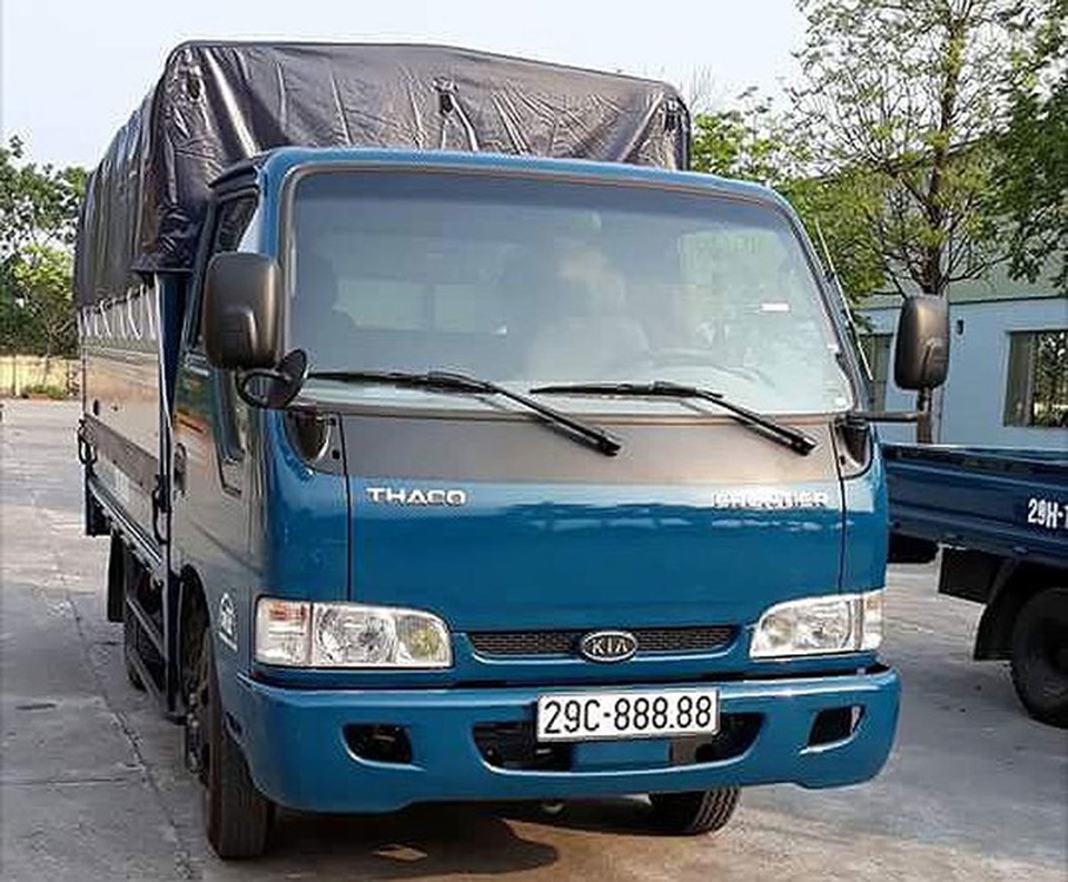Cận Tết trúng biển số siêu khủng, sang tên cả tỷ đồng - 7 Cận Tết trúng biển số siêu khủng, sang tên cả tỷ đồng - 7