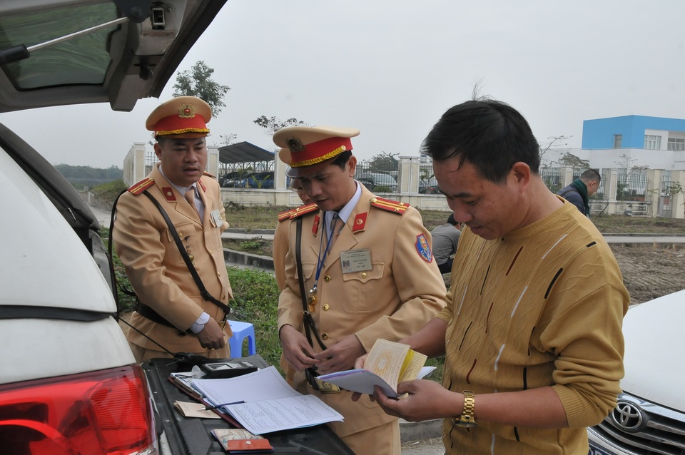 DSC_1792.JPG DSC_1792.JPG
