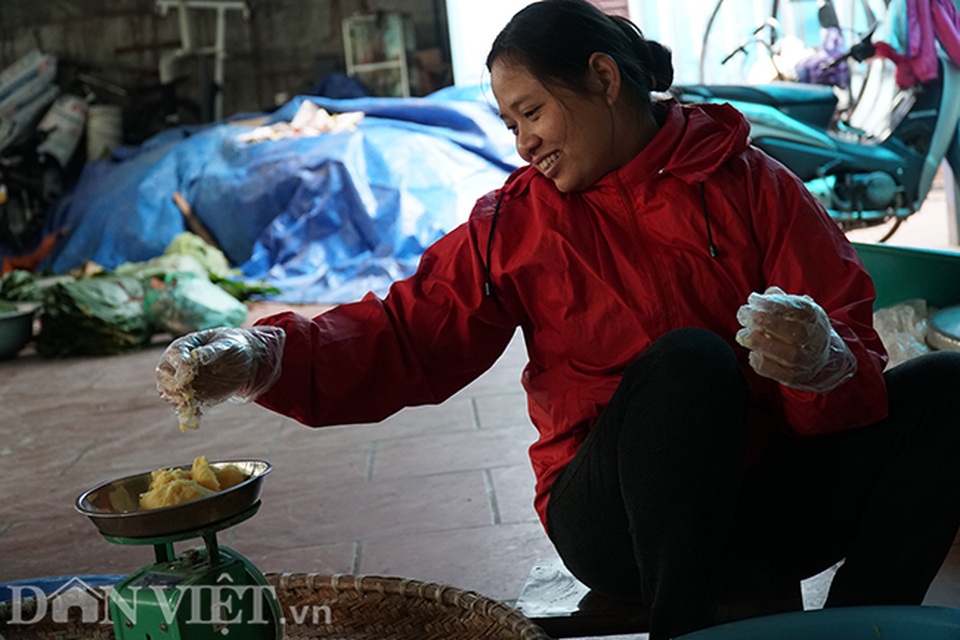 Làng gói bánh chưng lớn nhất Hà Nội tất bật vào vụ Tết - 6 Làng gói bánh chưng lớn nhất Hà Nội tất bật vào vụ Tết - 6