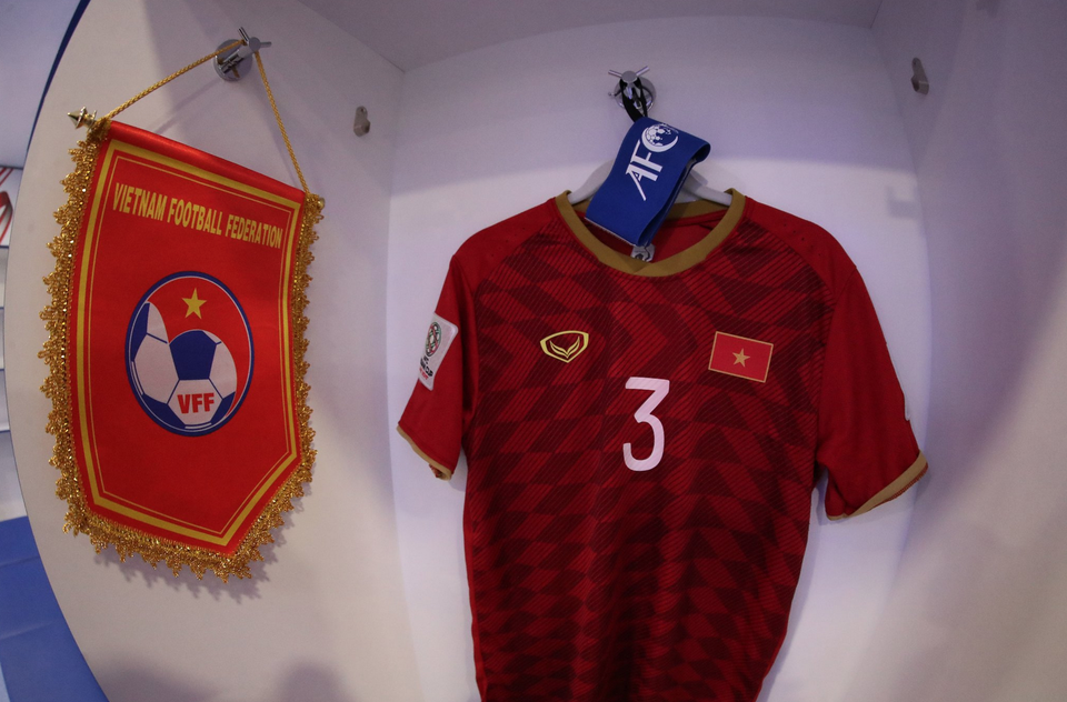 Việt Nam 0-1 Nhật Bản: Thua trong thế ngẩng cao đầu - 15 Việt Nam 0-1 Nhật Bản: Thua trong thế ngẩng cao đầu - 15