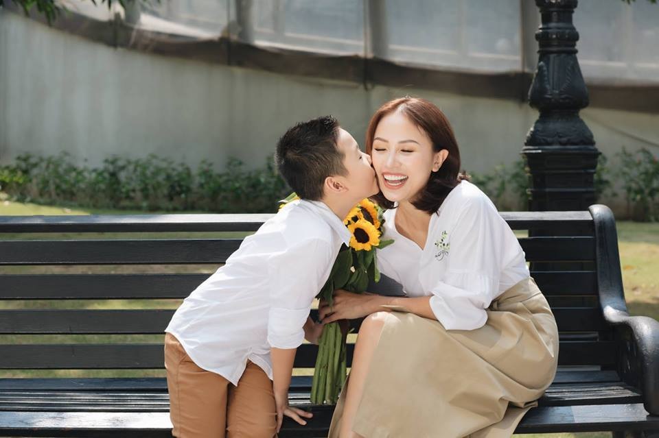 “Mẹ đơn thân” Vân Hugo tiết lộ về cái Tết đặc biệt khi có bạn trai - 2 “Mẹ đơn thân” Vân Hugo tiết lộ về cái Tết đặc biệt khi có bạn trai - 2