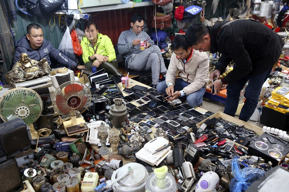 Chợ phiên hoài niệm 5 ngày họp một lần ở Hà Nội - 8 Chợ phiên hoài niệm 5 ngày họp một lần ở Hà Nội - 8