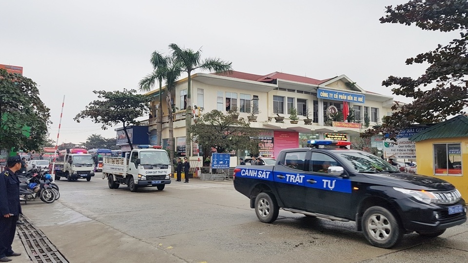 Điều tra vụ người đàn ông bị đâm tử vong sau Bến xe Huế - 2 Điều tra vụ người đàn ông bị đâm tử vong sau Bến xe Huế - 2