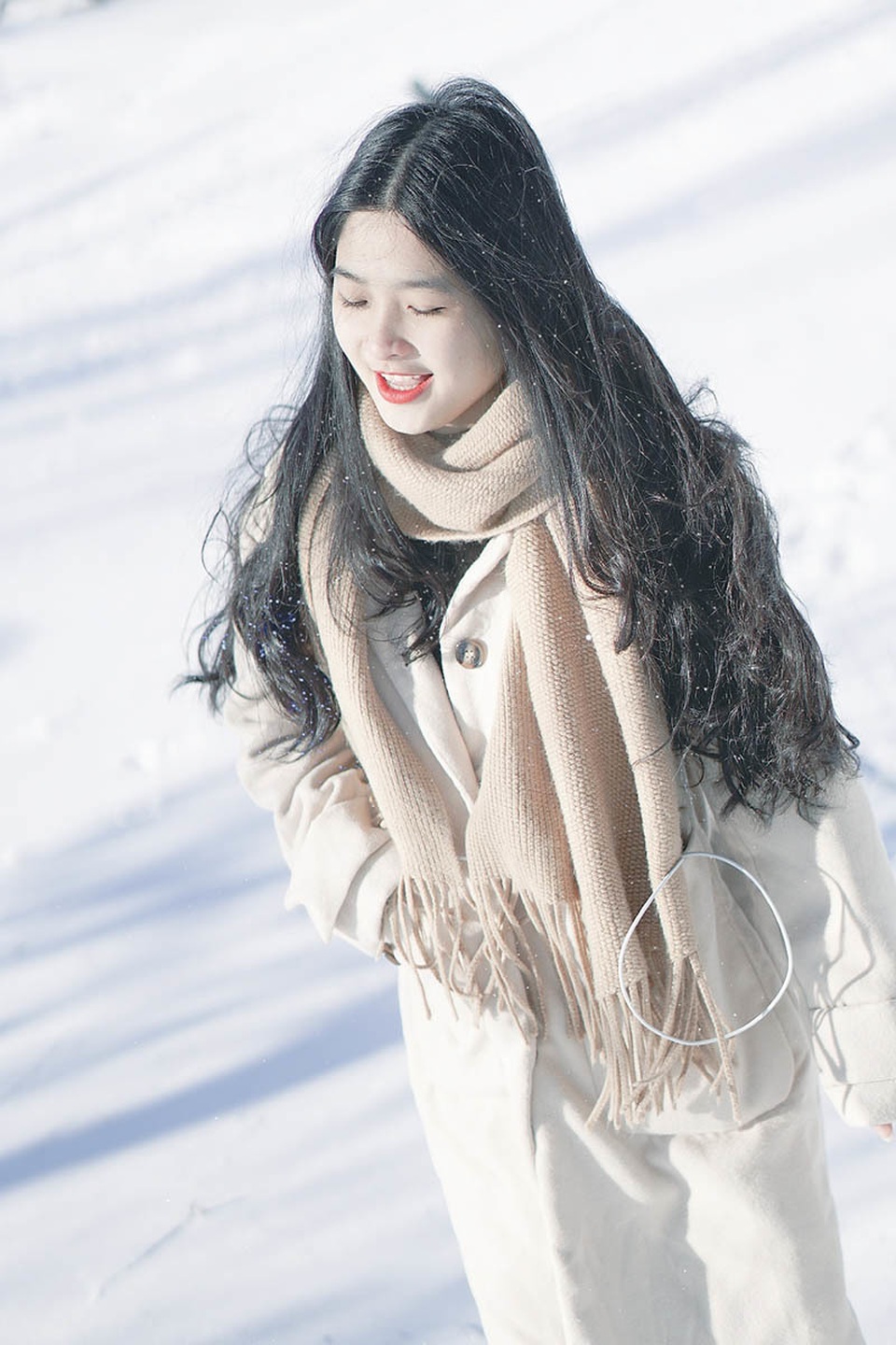 “Hot girl bánh mướt” xứ Nghệ khoe sắc giữa trời tuyết Canada - 7 “Hot girl bánh mướt” xứ Nghệ khoe sắc giữa trời tuyết Canada - 7