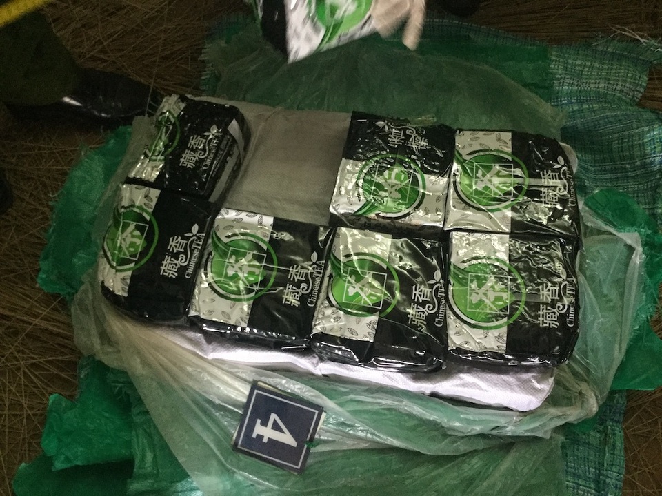 Ma tuý chất cả bao tải trữ để bán dịp Tết Nguyên đán Ma tuý chất cả bao tải trữ để bán dịp Tết Nguyên đán