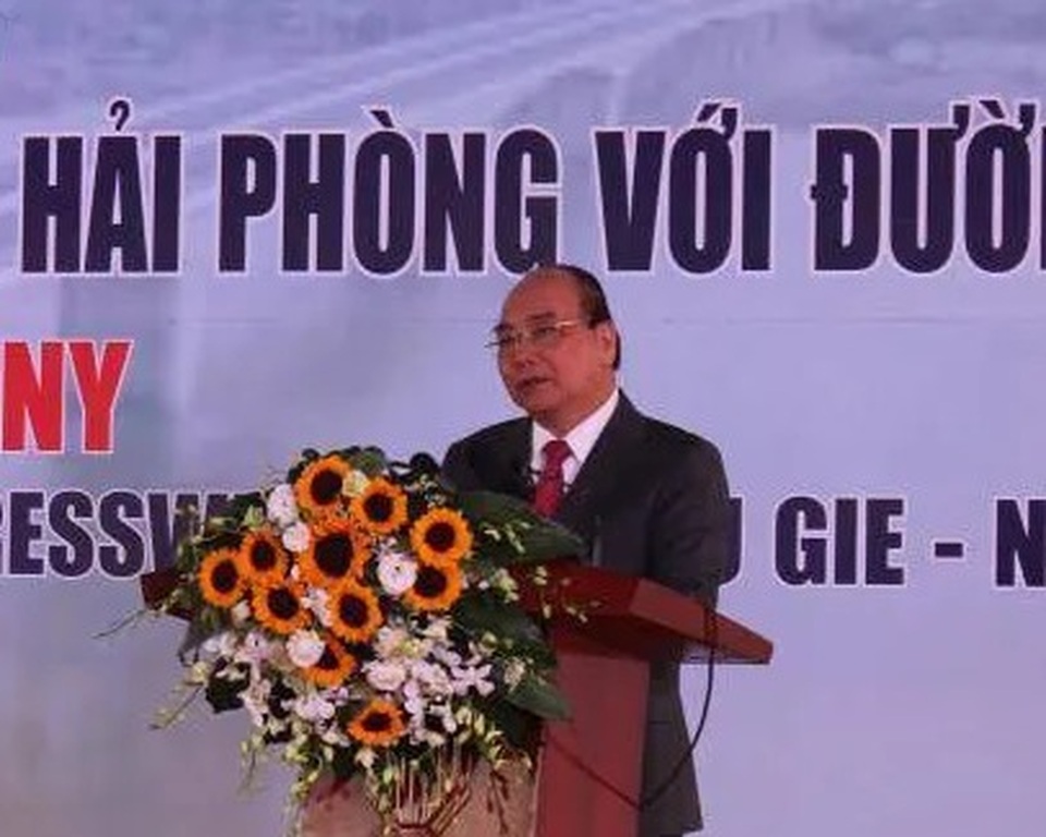 Thủ tướng phát lệnh thông xe cầu Hưng Hà và tuyến đường bộ trọng điểm Bắc Bộ - 1 Thủ tướng phát lệnh thông xe cầu Hưng Hà và tuyến đường bộ trọng điểm Bắc Bộ - 1
