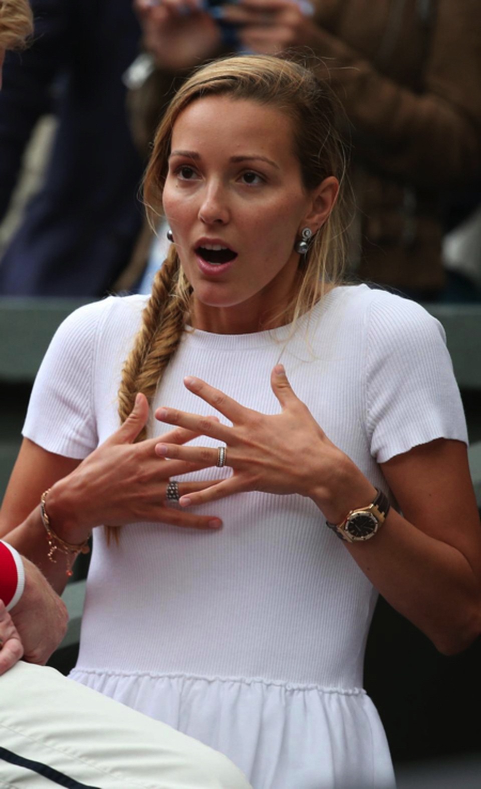 Bà xã Novak Djokovic và bạn gái Rafael Nadal “đọ nhan sắc bốc lửa - 1