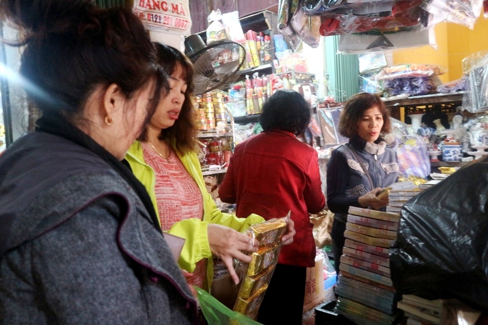 Thị trường cúng ông Công ông Táo ở Hội An Thị trường cúng ông Công ông Táo ở Hội An