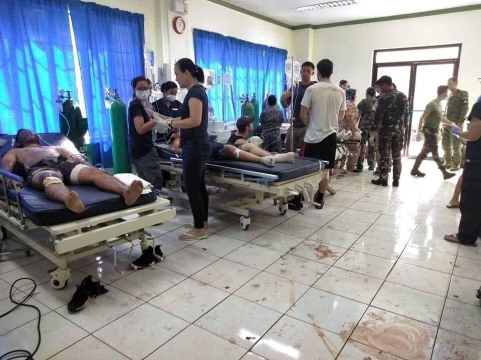 Đánh bom kép tại Philippines, ít nhất 21 người chết, 71 người bị thương - 3 Đánh bom kép tại Philippines, ít nhất 21 người chết, 71 người bị thương - 3