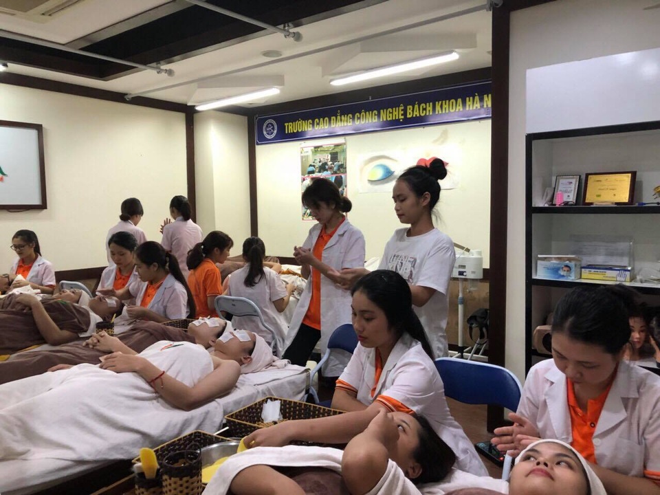cong nghe 1.jpg cong nghe 1.jpg