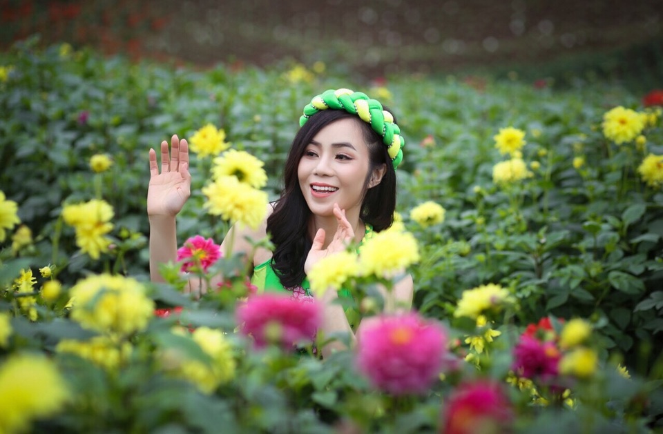 Hiền Xuân 1.jpg Hiền Xuân 1.jpg