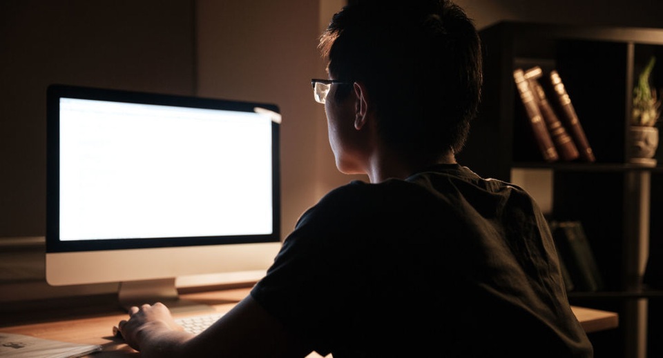 làm việc ban đêm.jpg