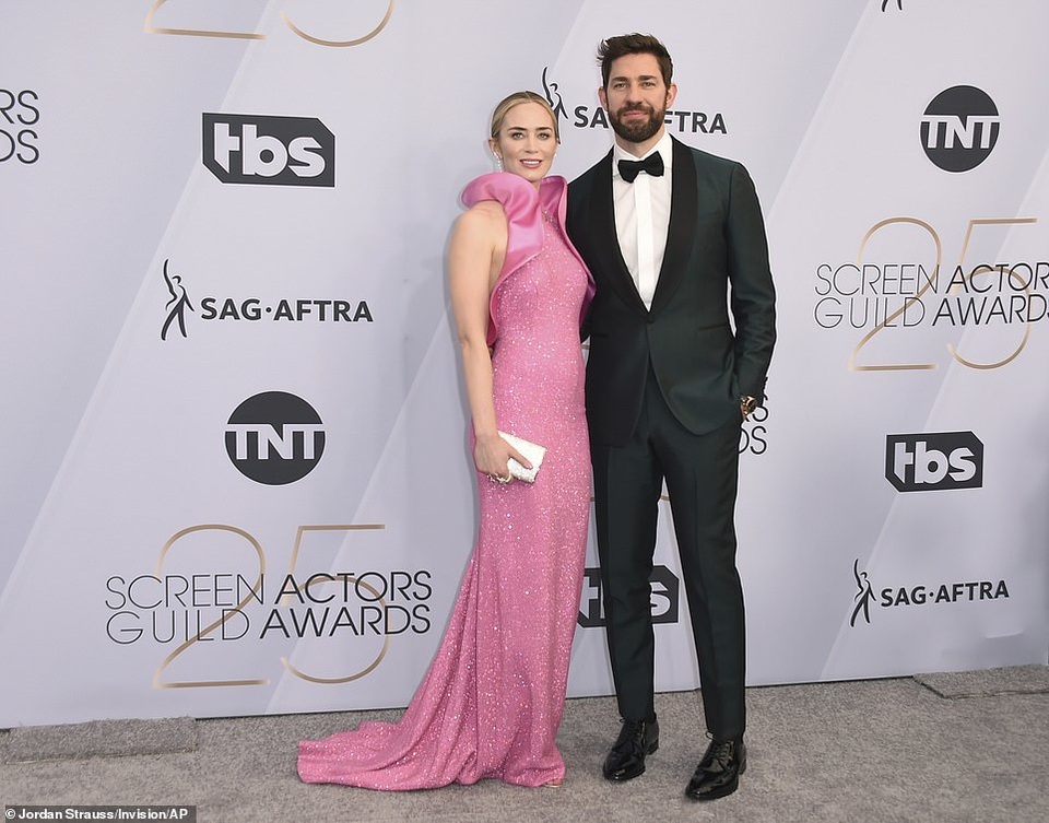 Chồng Emily Blunt rưng rưng lệ khi vợ nhận giải SAG - 11 Chồng Emily Blunt rưng rưng lệ khi vợ nhận giải SAG - 11