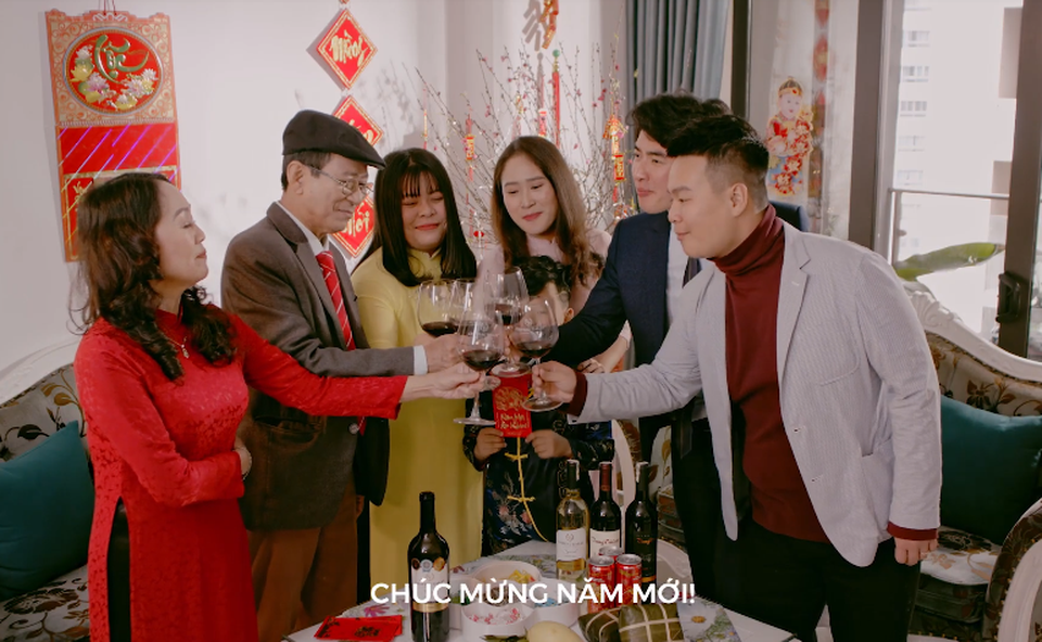 Thức vang ngon bổ dưỡng cho cả nhà nâng ly đón Giao thừa - 1 Thức vang ngon bổ dưỡng cho cả nhà nâng ly đón Giao thừa - 1