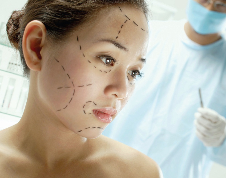 Chồng hết hồn khi sát Tết vợ đi trùng tu nhan sắc - 1 Chồng hết hồn khi sát Tết vợ đi trùng tu nhan sắc - 1