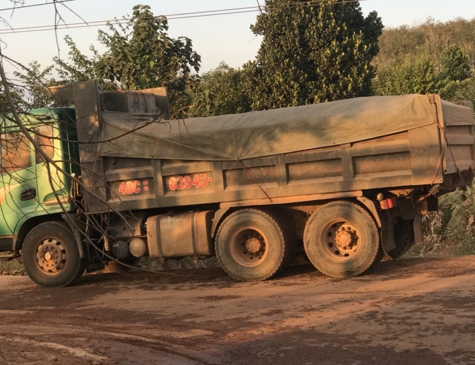 Cát tặc hoành hành náo động khúc sông ranh giới giữa 3 tỉnh Tây Nguyên - 5 Cát tặc hoành hành náo động khúc sông ranh giới giữa 3 tỉnh Tây Nguyên - 5